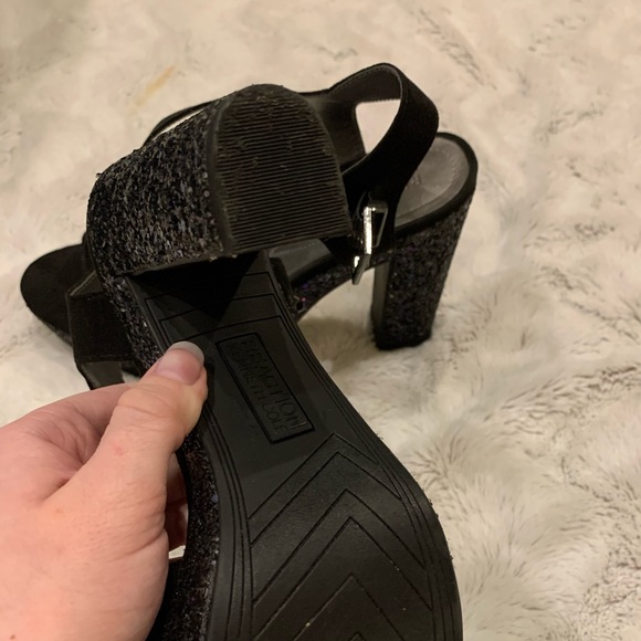 Black sparkly open toed heels. Sz 8.5 - Picture 7 of 11